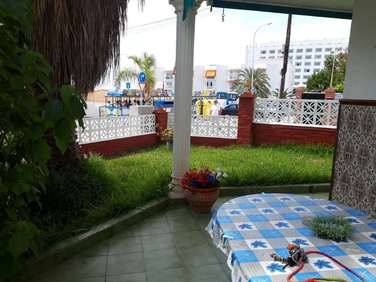 Apartment Chalet Frente Al Mar Villa Juanita Nerja